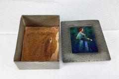 Liberty & Co., an Arts & Crafts Pewter Box with an Enamel Maiden to the Lid - Thumbnail 9
