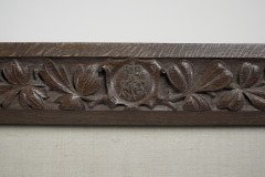 A Large Gothic Revival Picture Frame with Stylised Floral Carvings - Thumbnail 6