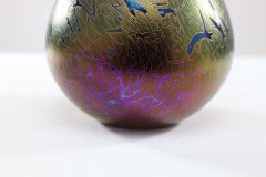 Royal Brierley Studio. A Colourful Iridescent Art Glass Vase - Thumbnail 8