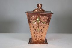 An Arts & Crafts Copper Conical Coal Bucket & Lid - Thumbnail 8