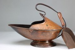 Dr. C Dresser for Benham & Froud (stamped Mark). An Aesthetic Movement Brass Fire Bucket & Shovel - Thumbnail 4