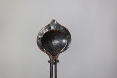 C. R. Ashbee for the Guild of Handicraft Attributed, an Early Pair of Hand Wrought Iron & Copper Fire Dogs - Thumbnail 10