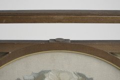 E. W. Godwin Style. An Anglo-Japanese Fire Screen with a Japanese Silk Embroidery - Thumbnail 6