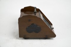 Thomas Jeckyll for Barnard Bishop & Barnard. Rare Aesthetic Anglo-Japanese Walnut Coal Box - Thumbnail 5