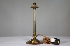 A Pair of Arts & Crafts Copper Table Lamps with Three Repousse Hearts to the Base - Thumbnail 5