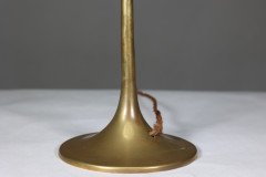 Dryad In the style of an Arts & Crafts brass table lamp with a wide flaring base - Thumbnail 6