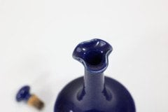 Royal Doulton. An Arts & Crafts Beefeater Gin Advertising Decanter & Stopper - Thumbnail 12
