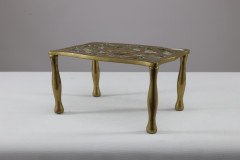 Arts & Crafts, brass Trivet with Pierced Floral Decoration (c.1900) - Thumbnail 2