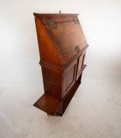 Aesthetic Movement Walnut Shelf Cabinet In the style of E. W. Godwin - Thumbnail 10