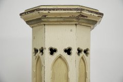 A Gothic Revival Polychrome Painted Octagonal Pedestal with a Graduated Molded Edge to the Top - Thumbnail 6
