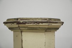 A Gothic Revival Polychrome Painted Octagonal Pedestal with a Graduated Molded Edge to the Top - Thumbnail 5