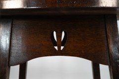 E. A. Taylor for Wylie & Lochhead. A Glasgow School Circular Oak Side Table - Thumbnail 6