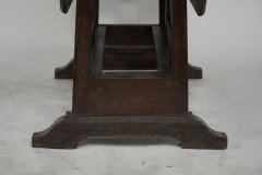 Liberty & Co., attributed. A Good Quality Arts & Crafts Oak Drop-leaf Table - Thumbnail 13