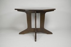 Arts & Crafts Well-Crafted Oak octagonal centre table with curved supports - Thumbnail 2