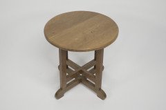 Heals of London (style Of). An Oak Arts & Crafts Circular Oak Side or Occasional Table - Thumbnail 2