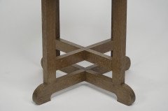 Heals of London (style Of). An Oak Arts & Crafts Circular Oak Side or Occasional Table - Thumbnail 7