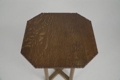 Heals (attributed). An Arts & Crafts side table with an octagonal quarter sawn oak top - Thumbnail 7