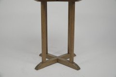 Heals (attributed). An Arts & Crafts side table with an octagonal quarter sawn oak top - Thumbnail 11