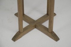 Heals (attributed). An Arts & Crafts side table with an octagonal quarter sawn oak top - Thumbnail 13
