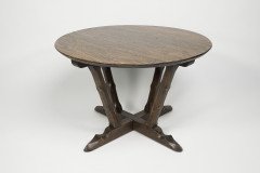 Rupert Griffiths. A late Arts & Crafts Oak circular coffee table with deep sculptured chamfered details - Thumbnail 2