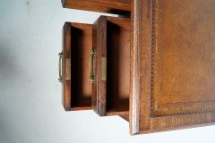 E. W. Godwin for Collinson & Lock. An Exceptional Quality Walnut Desk - Thumbnail 15