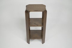 Heals of London, attributed. A Late Arts & Crafts Oak Three-tier Book Table or Wotnot - Thumbnail 3