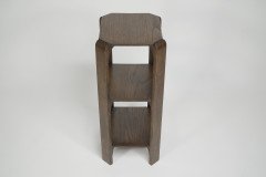 Heals of London, attributed. A Late Arts & Crafts Oak Three-tier Book Table or Wotnot - Thumbnail 5