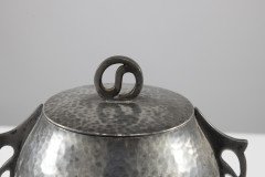 William Hutton and Sons, made for Liberty and Co. An Arts and Crafts hand hammered pewter biscuit barrel - Thumbnail 9