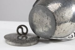 William Hutton and Sons, made for Liberty and Co. An Arts and Crafts hand hammered pewter biscuit barrel - Thumbnail 13