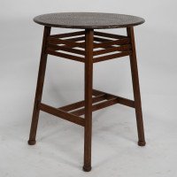 Shapland & Petter. An Arts & Crafts Oak Side Table with a Hammered Copper Top - Thumbnail 4