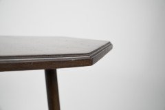 Collinson & Lock, attributed. An Aesthetic Movement Octogonal Two-tier Table on Splayed Ring Turn Legs - Thumbnail 8
