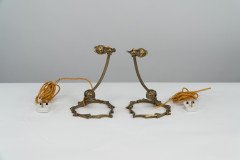 W. A. S. Benson. A Pair of Arts & Crafts Brass Adjustable Mistletoe Table Lamps - Thumbnail 5