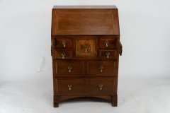 Ernest Gimson Attributed, an Arts & Crafts Cotswold School Walnut Bureau Inlaid with Holly Chequered String Inlay - Thumbnail 3