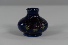 William Moorcroft. A Small Anemone Blue Vase Signed H M Made in England - Thumbnail 4