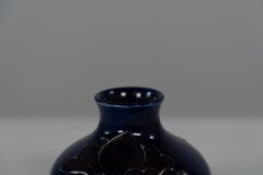 William Moorcroft. A Small Anemone Blue Vase Signed H M Made in England - Thumbnail 7