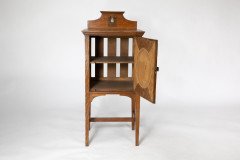 Shapland & Petter, Arts & Crafts Oak bedside cabinet - Thumbnail 3