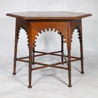 Liberty & Co. Arts & Crafts walnut centre table with arched aprons - Thumbnail 3