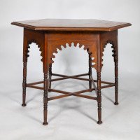 Liberty & Co. Arts & Crafts walnut centre table with arched aprons - Thumbnail 5