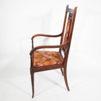 George Walton for John Rowntree's Cafe & Miss Cranston Tearooms. Arts & Crafts Walnut Armchair - Thumbnail 3