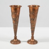 A pair of Arts & Crafts copper vases decorated with wise old owls in pine trees - Thumbnail 2