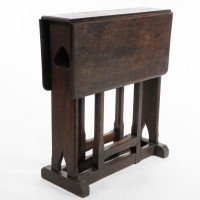 Arts & Crafts Cotswold Style Oak Gate Leg Drop Leaf Tea or Side Table - Thumbnail 2