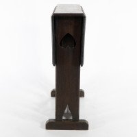 An Arts & Crafts Cotswold Style Oak Gate Leg Drop Leaf Tea or Side Table - Thumbnail 5