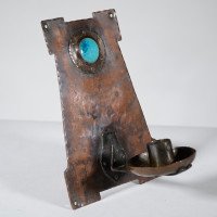 Richard Rathbone, attributed. An Arts & Crafts 'a Frame' Copper Wall Sconce with Riveted Ruskin Jewel - Thumbnail 3