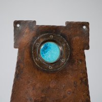 Richard Rathbone, attributed. An Arts & Crafts 'a Frame' Copper Wall Sconce with Riveted Ruskin Jewel - Thumbnail 5