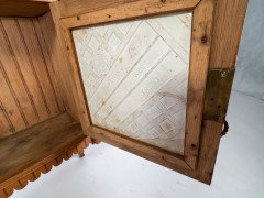 Reformed Gothic Hanging Bookcase, In the style of E. W. Godwin - Thumbnail 9
