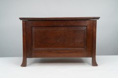 Liberty & Co., a Small Trunk with Copper Panels In the style of C. R. Mackintosh - Thumbnail 4