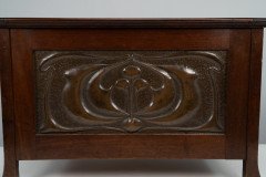 Liberty & Co., a Small Trunk with Copper Panels In the style of C. R. Mackintosh - Thumbnail 9