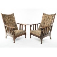 Harris Lebus. A Pair of Arts & Crafts Oak Reclining Armchairs with Large Flat Extended Arms - Thumbnail 2