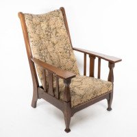 Harris Lebus. A Pair of Arts & Crafts Oak Reclining Armchairs with Large Flat Extended Arms - Thumbnail 6