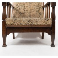 Harris Lebus. A Pair of Arts & Crafts Oak Reclining Armchairs with Large Flat Extended Arms - Thumbnail 16